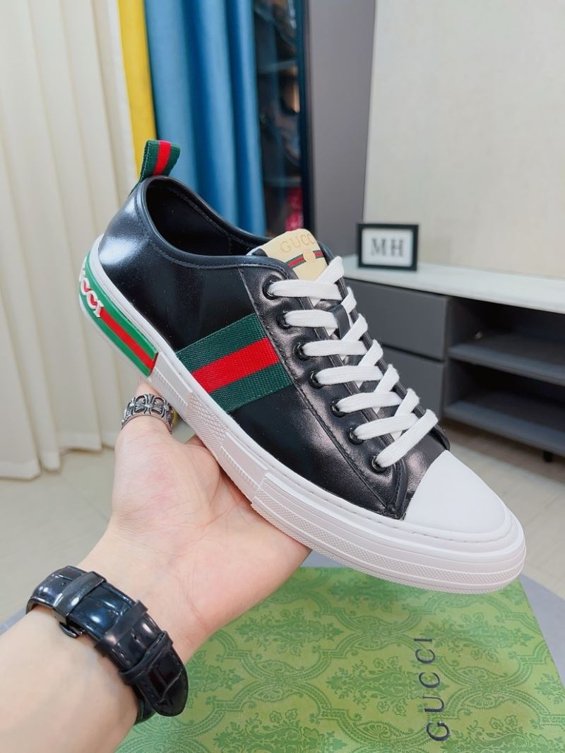 Gucci Low Shoes